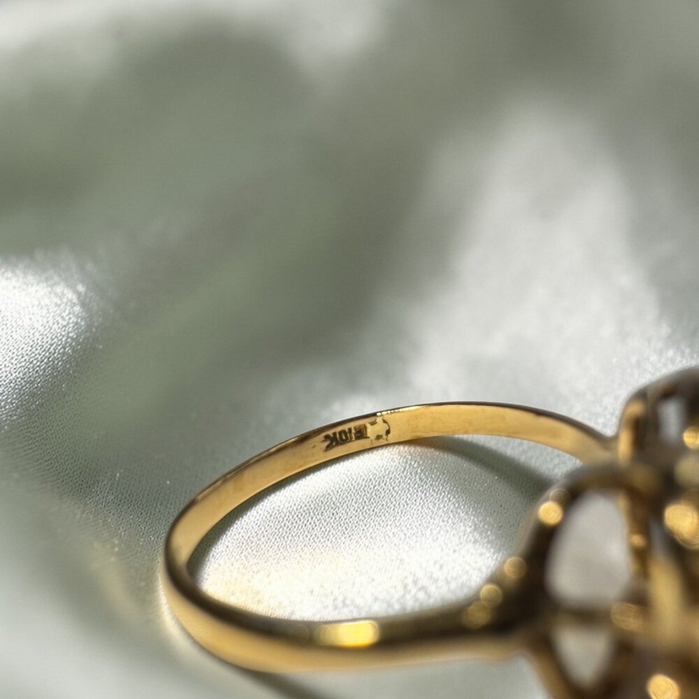 VINTAGE- 10K Gold- Natural Burmese Ruby & Diamond Flower Ring- Size 7.5- Bypass - Picture 8 of 16